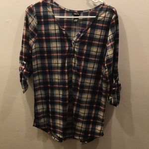 🎉sale🎉🎉🎉🎉Cute plaid pull over size Large